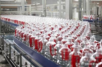 低調(diào)的調(diào)味王者 一瓶幾塊錢(qián)的醬油，如何鑄就超越娃哈哈的品牌帝國(guó)