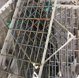 堅固守護，細節盡顯 耀恒定制不銹鋼復合井蓋與一體保溫板的卓越品質